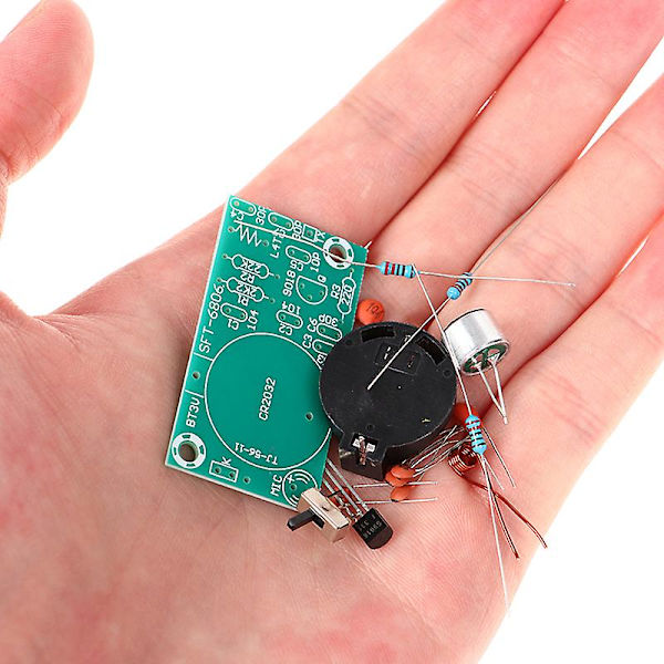 FM-stereoradio-sändare DIY-kit med mikrofon DC 3V Lödövning