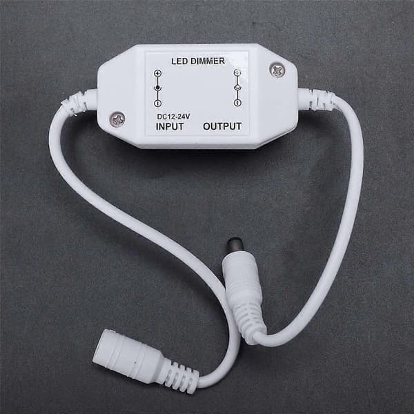 12V / 24V 6A LED lysdæmper controller juster lysstyrke, hvid