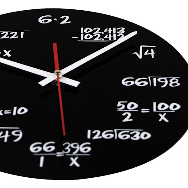Matematisk ur, unikt vægurdesign Nyhed Matematik ligning ur - Hver time markeret af en simpel matematisk ligning (sort)