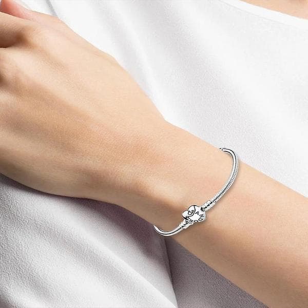 21 cm tjockare silverpläterad ormkedjearmband med stilfulla berlocker Silver A1-18cm