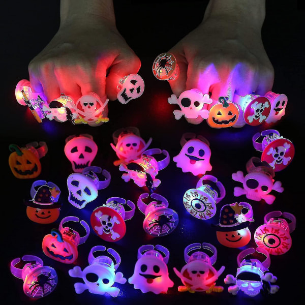 Halloween-festartikler til børn - 24 stk. Halloween LED-lysringe, halskæder, armbånd og broche - Halloween-lyslegetøj, der lyser i mørket