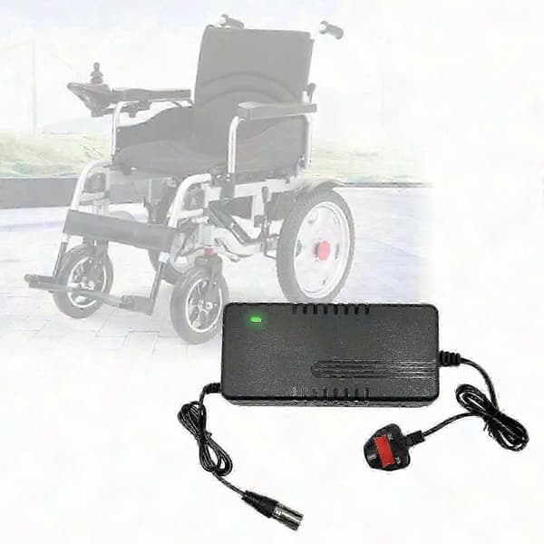 24V 5A Universaloplader til mobilitetsudstyr, scootere, kørestole og mere