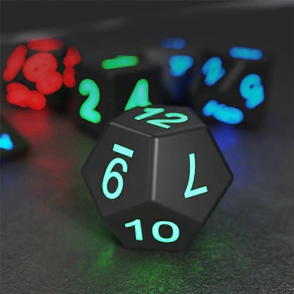 Elektroniska tärningar USB Uppladdningsbara Luminous Tärningar Glow DND Tärningar