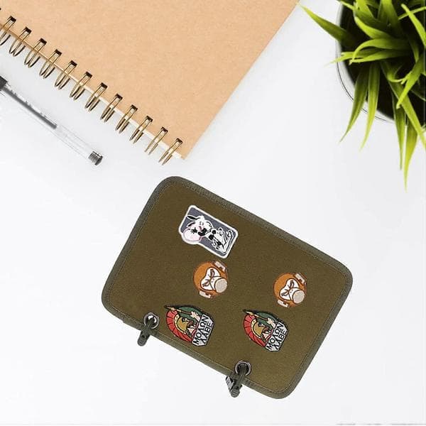 Patch Display Holder Panel Flip- Page Patch Book Patches Binder Organizer for Military Hook and Loop Emblems, 1 sett D- army green