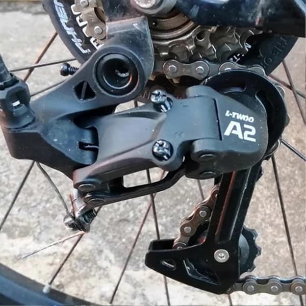 Cykelbagskifter Universal Pasform - Direkte og Bøjlemontering for Effektiv Skifteydelse A2 21 Speed