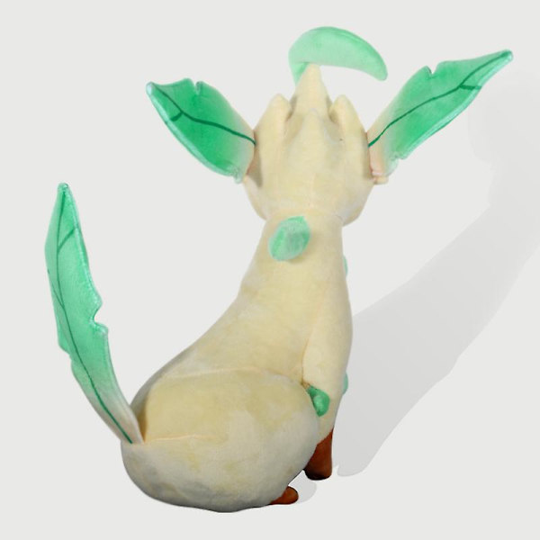 Leafeon pehmolelu täytetty lelu
