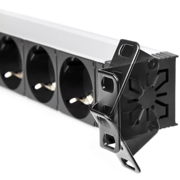 Salicru - Elskena med 8 Schuko-kontakter och strömbrytare för 19" rack från Salicru