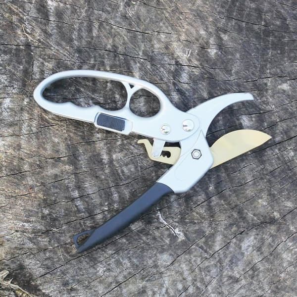 Titanium Sekatör med Spärrfunktion - Grenar upp till 20 mm, Hållbar - Säkerhetslås - 20 CM - Grå