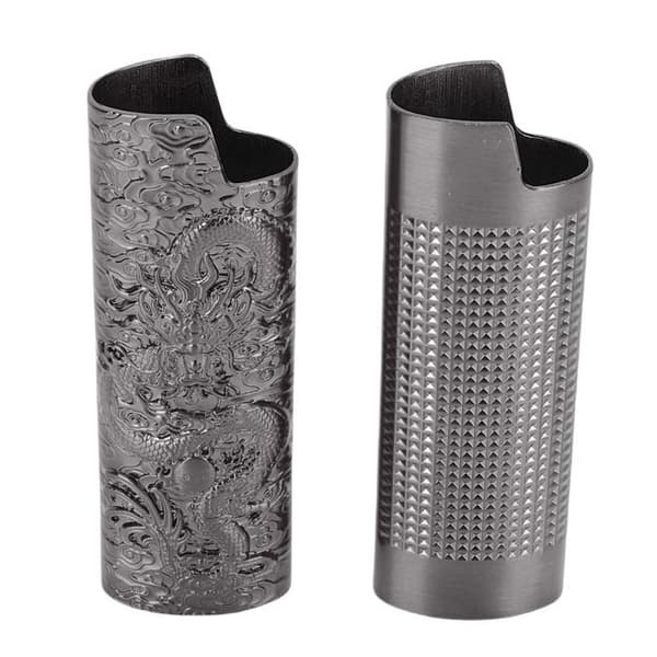 2-pak lighteretuier – J6 3D-relief – Gitter & Drage – Antracitgrå – 8 cm