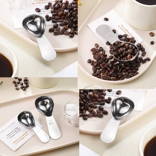 Et sæt med 2 kaffemåleskeer i rustfrit stål (15 ml/15 ml)