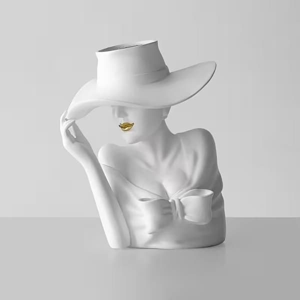 Hvid keramisk vase - ideel til moderne indretning - perfekt til stuer, kontorer og andre rum