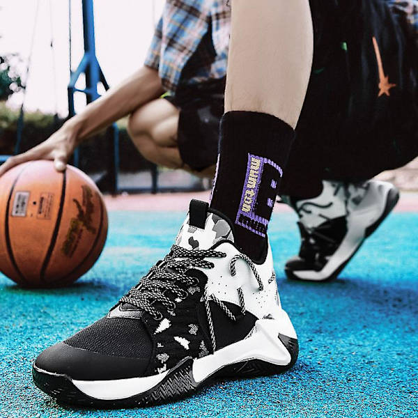 Basketskor för män Mode Halkfria sneakers Andas sportskor G011 Black 41