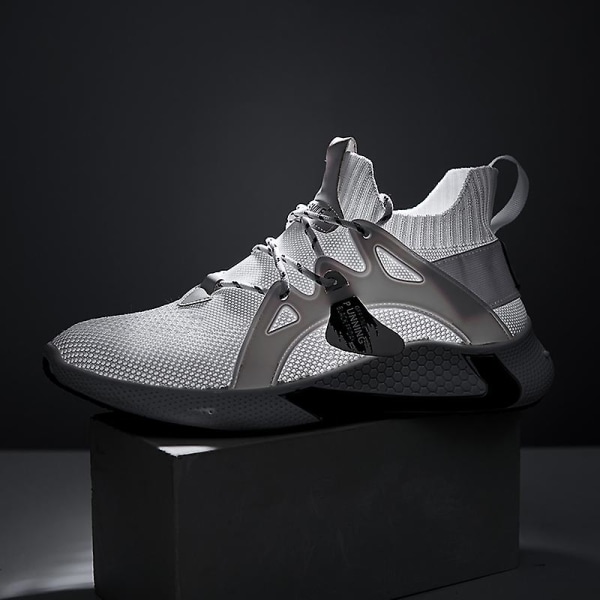 Herrskor Mode Sneaker Löparskor Halkfria sportskor Zm66 White 43