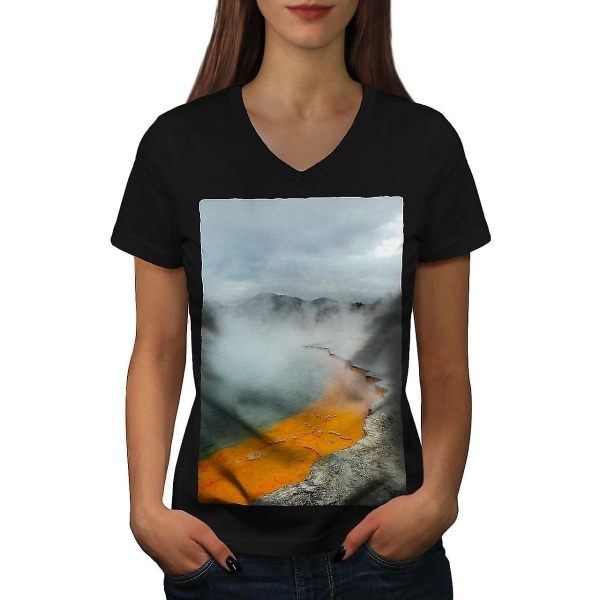 Volcano Lava Wild Women T-shirt L