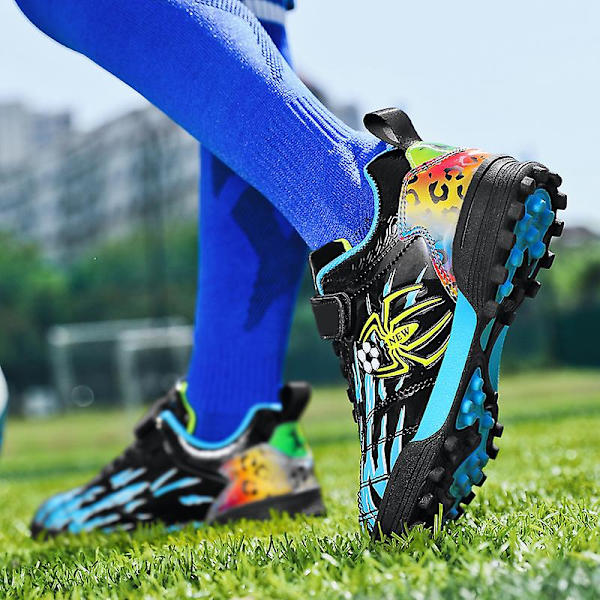 Fotbollsskor för pojkar Halkfria fotbollsskor Klossar Gräs Fotbollssneakers Yjsa8868 BlackBlue 33