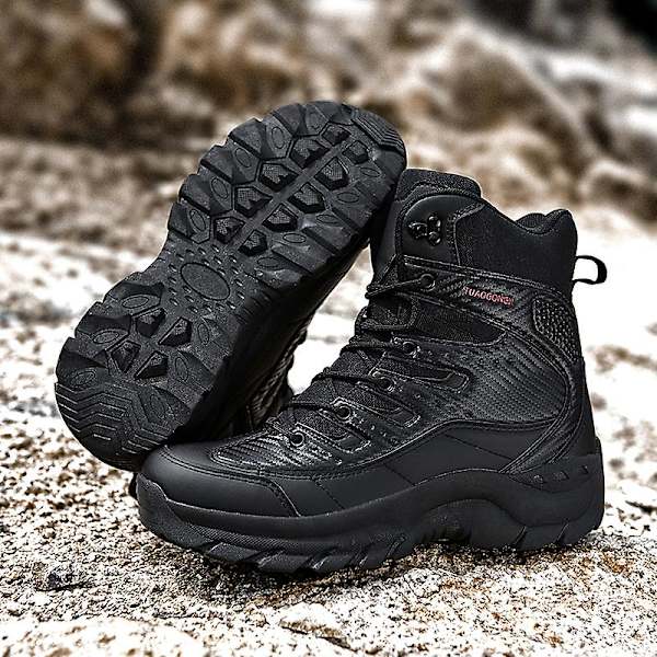 Herrskor Högklackade Skor Coola Militärstövlar Vandringsskor Outdoor Sneakers Black 44