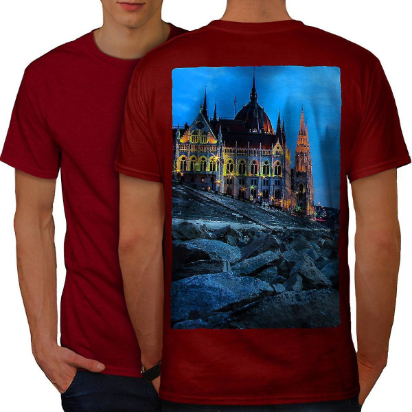 Budapest Castle Dark City Män T-shirt Baksida XXL