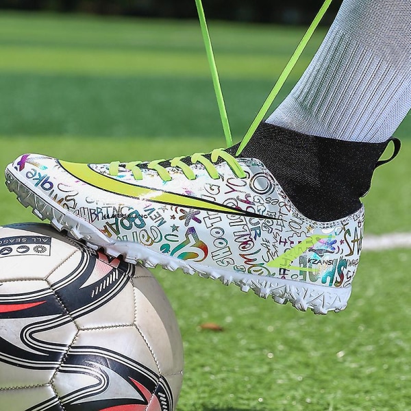 Fotbollsskor för män Halkfria fotbollsskor Klossar Gräs Fotbollssneakers Yjk66 White 45