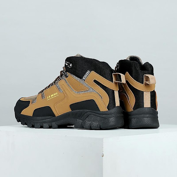 Vandringsskor för herr Andas Sneakers Halkfria utomhusskor 2107 Brown 44