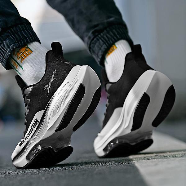 Mens Air Sports Löparskor Andas Sneakers Universal Outdoor Training Shoes Yja2208 Black 44