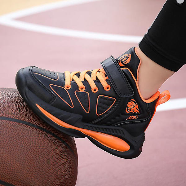 Pojkar Flickor Basketskor Barn Sneakers Andas Sportskor 5088 BlackOrange 39