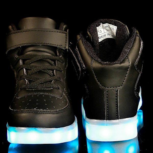 Barnskor Pojkar Led Light Up Skor Pojkar Flickor Sportlöparskor 1600 Black 34