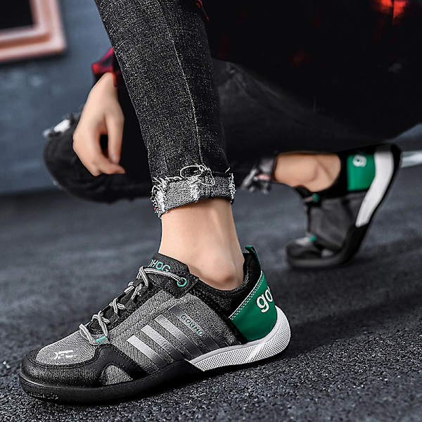 Herrskor Sportlöparskor Ultralätt sneakers M172 Green 43