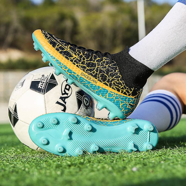 Fotbollsskor för män Halkfria fotbollsskor Klossar Gräs Fotbollssneakers Yjt2215A BlackYellow 39