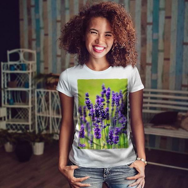 Levander Flower Women Whitet-shirt L