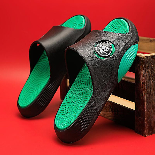 Män Kvinnor Strandtofflor Mode Sandaler Utomhus Halkfria inomhusskor XT666 BlackGreen 41-42
