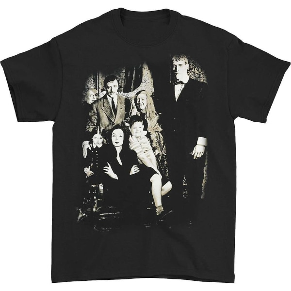 Addams Family A Family T-shirt XL