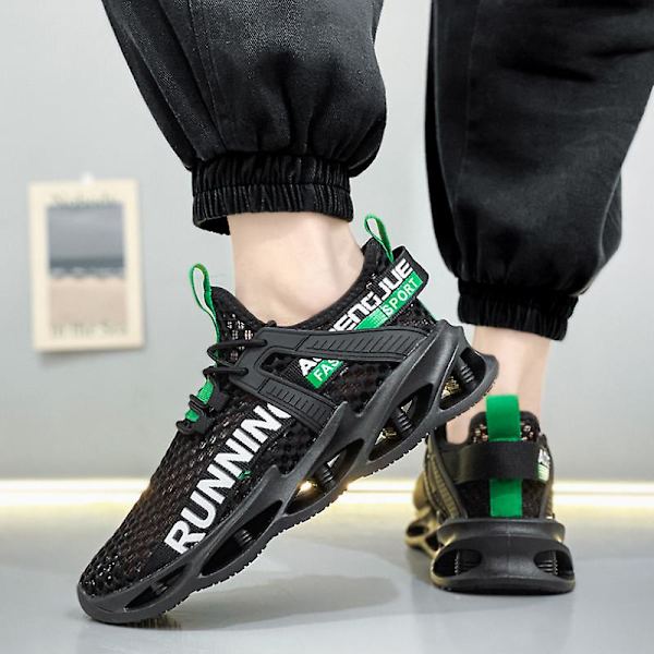 Promenadskor för män Andas Flying Woven Mesh joggingskor Halkfria sneakers 3Cz1139 Black 41
