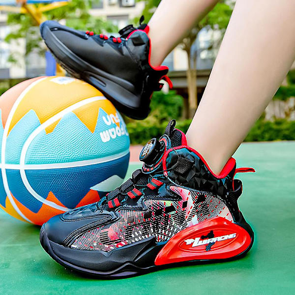 Basketskor för barn Mode Halkfria sneakers Andas Pojkar Flickor Sportskor 2902 BlackRed 34