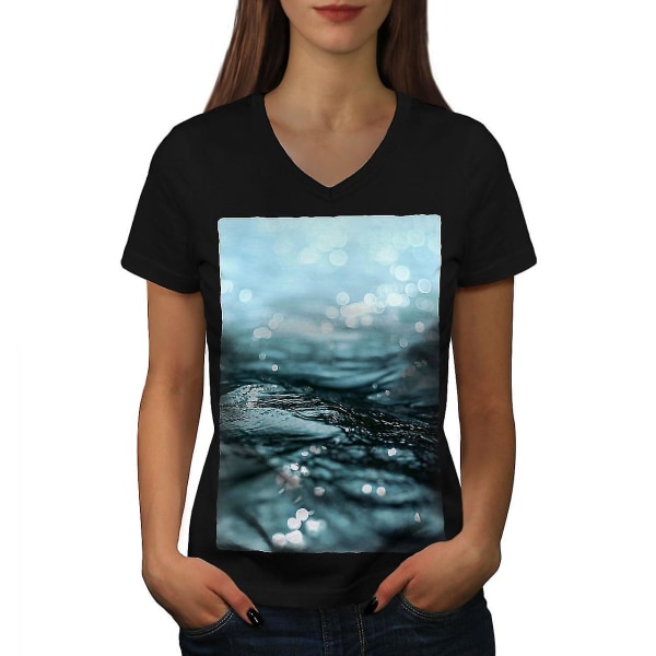 Life Nature Sea Women T-shirt L