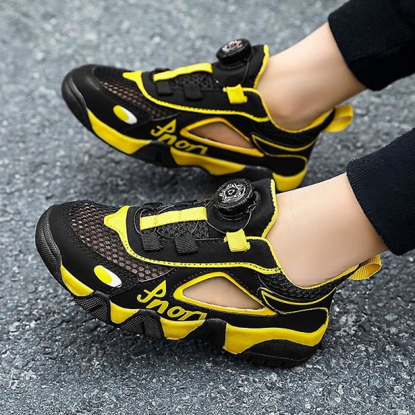 Sneakers för pojkar Andas löparskor Mode Sportskor 3C0372 Black 39
