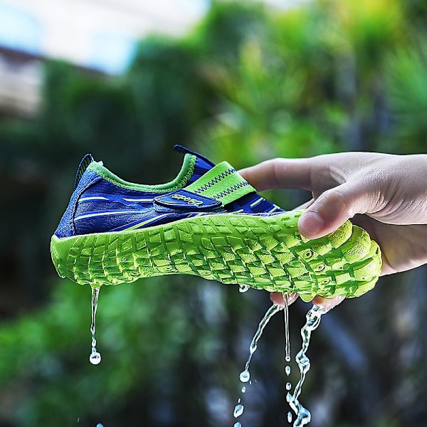Vattenskor för barn River Walking Shoes Quick Dry River Sea Aqua Sneakers Strandskor 23 Blue 31