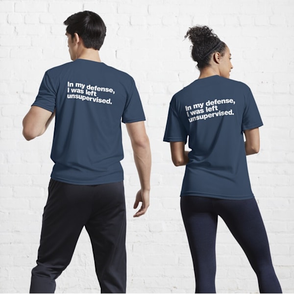 Till mitt försvar lämnades jag utan uppsikt. Aktiv T-shirt Navy L_Back
