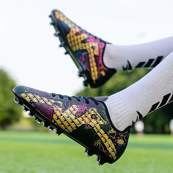Fotbollsskor för män Halkfria fotbollsskor Klossar Gräs Fotbollssneakers Yj211 BlackGold 41