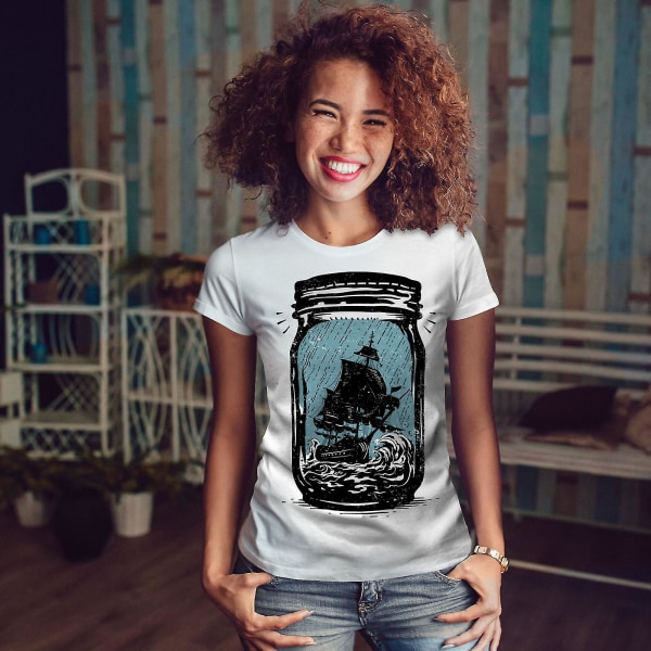 Piratskepp Jam Jar Whitet-shirt för kvinnor M