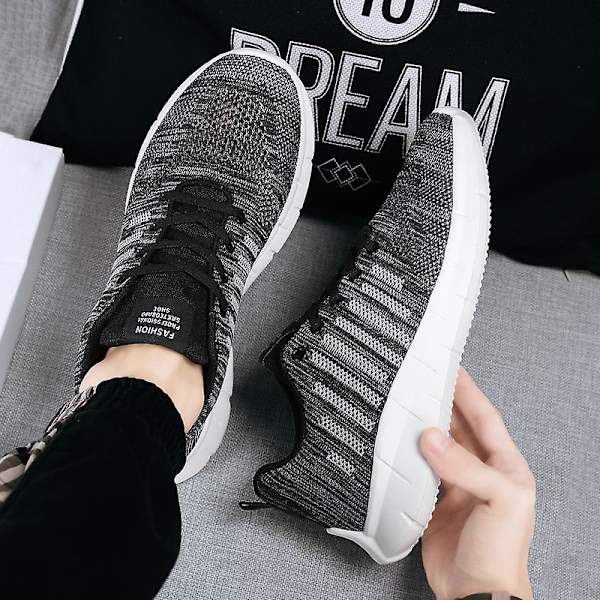 Sneakers för flugvävning för män Andas löparskor Mode sportskor 3A707 Gray 41