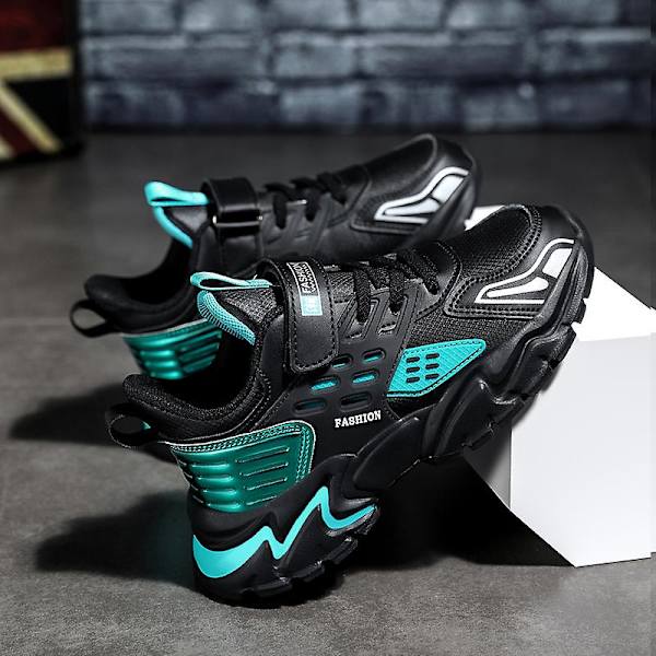 Barn Sneakers Andas löparskor Pojkar Flickor Mode Sportskor R2022 BlackBlue 35