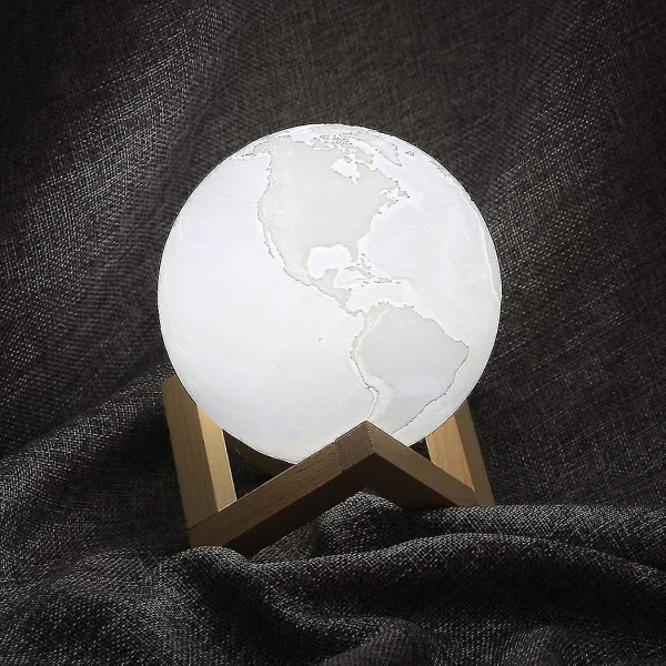 3D-lampa med trästativ - Globe