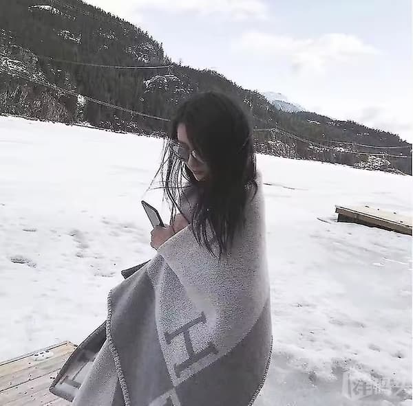 Soffa varm sammet konstgjord ull stickad filt