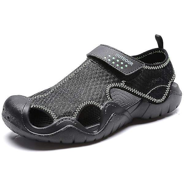 Kesäiset uudet miesten Crocks-kevyet kengät Gray 8