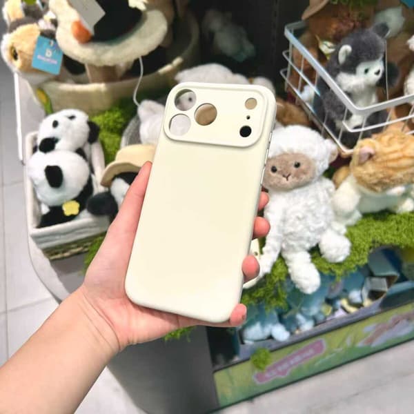 iPhone 17 Pro Silikon Deksel, Grønn