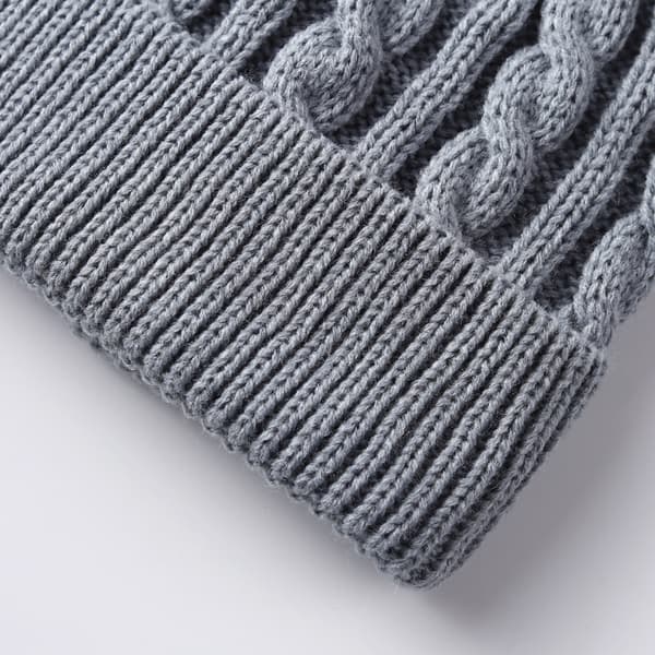 Vintergave: Varmt skjerf for kvinner, strikket sett, off-white