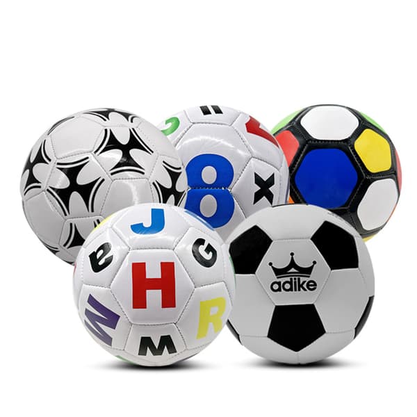 15 cm børnefodbold, miljøvenlig børnefodbold, sort og hvidt design