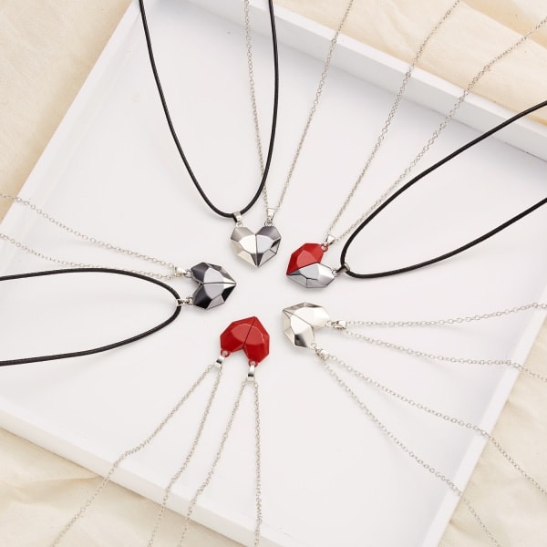 2 st / förpackning Hjärtformat halsband med magnet Silver+Silver