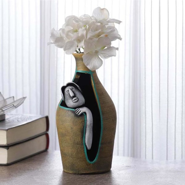 Nordisk minimalistisk blomkruka abstrakt konst porträtt ansikte fejkad bro