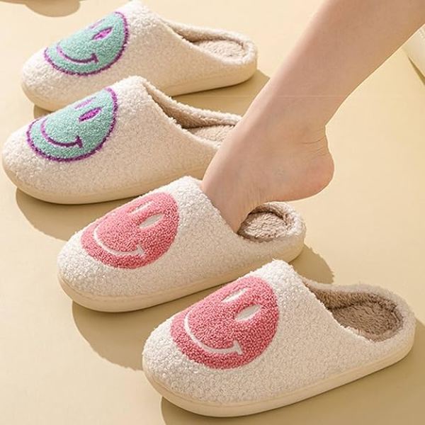 Leende ansikte tofflor inomhus utomhus, leende glad ansikte tofflor, retro tofflor för kvinnor hus mjuka fluffiga tofflor. pink
